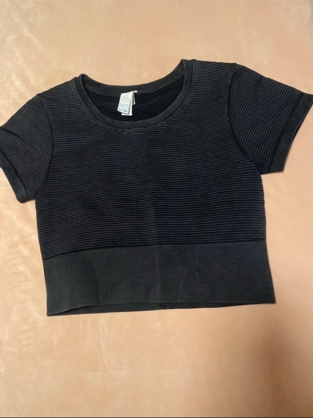 Offline by Aerie Women's Black Ribbed Short Sleeve Crop Top